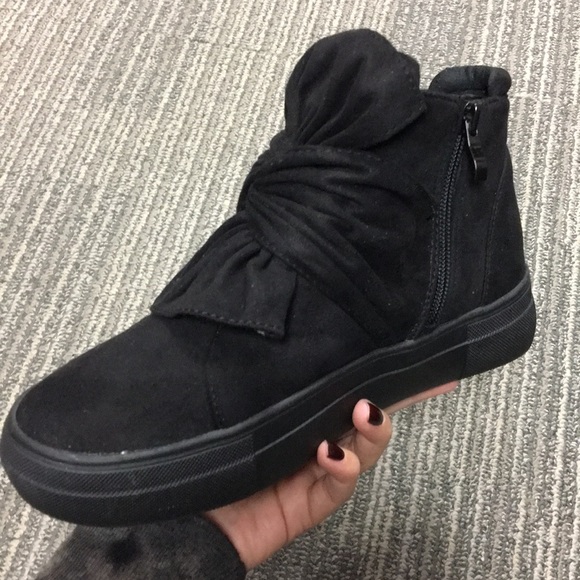 Black bow high top - Picture 4 of 4